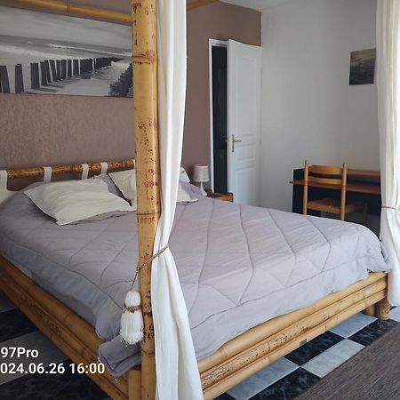 Appartements dans résidence Avec piscine - Mer à 500m Sainte-Marie-la-Mer Exterior foto